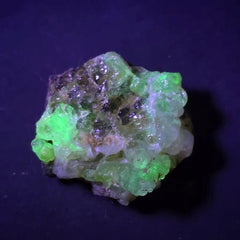 Opal hialitowy