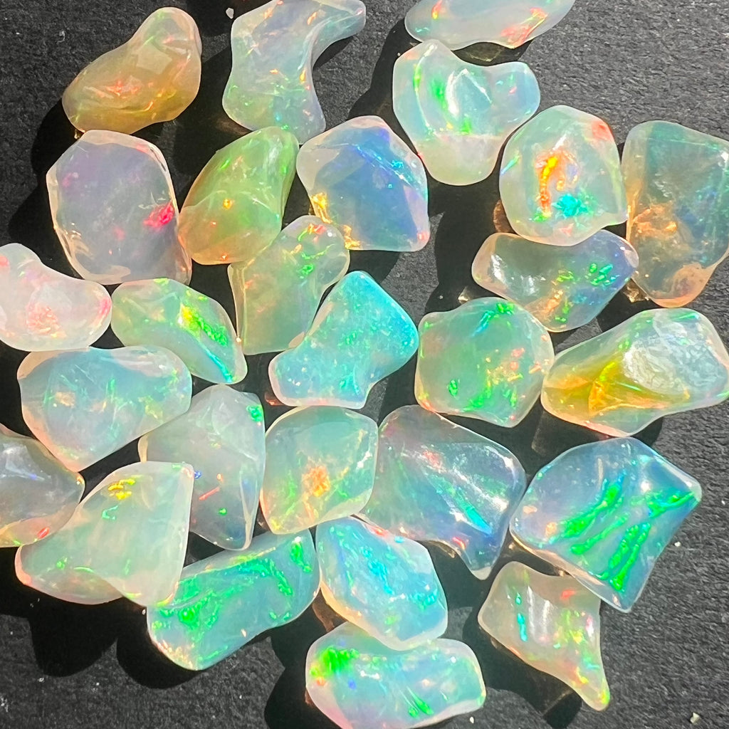 Opal de foc, etiopian, cristale. DRUZY.RO