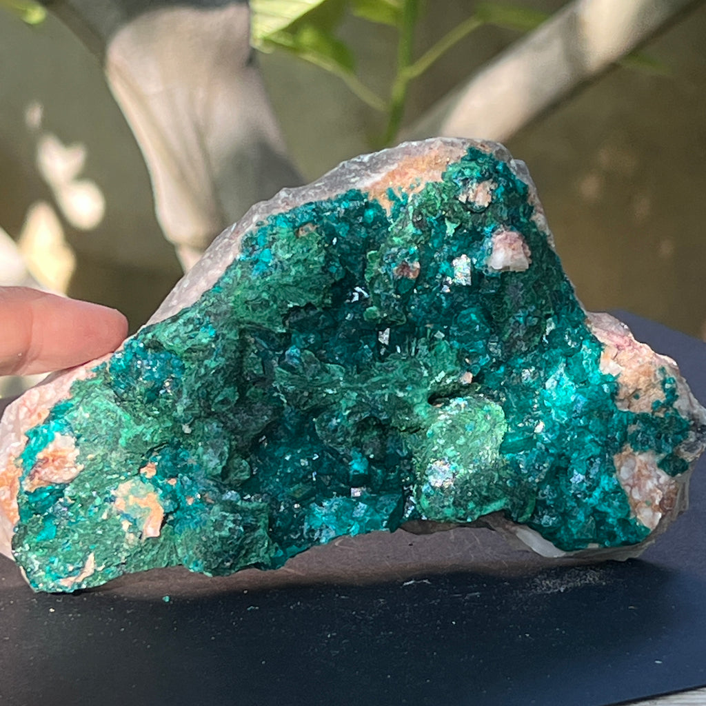 Dioptaz cu malachit cluster din Congo model 43, pietre semipretioase - druzy.ro 6 
