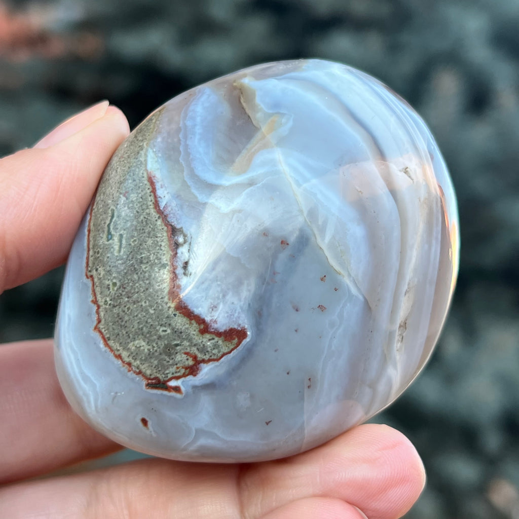 Agat de Botswana palm stone m9A, druzy.ro, cristale 1