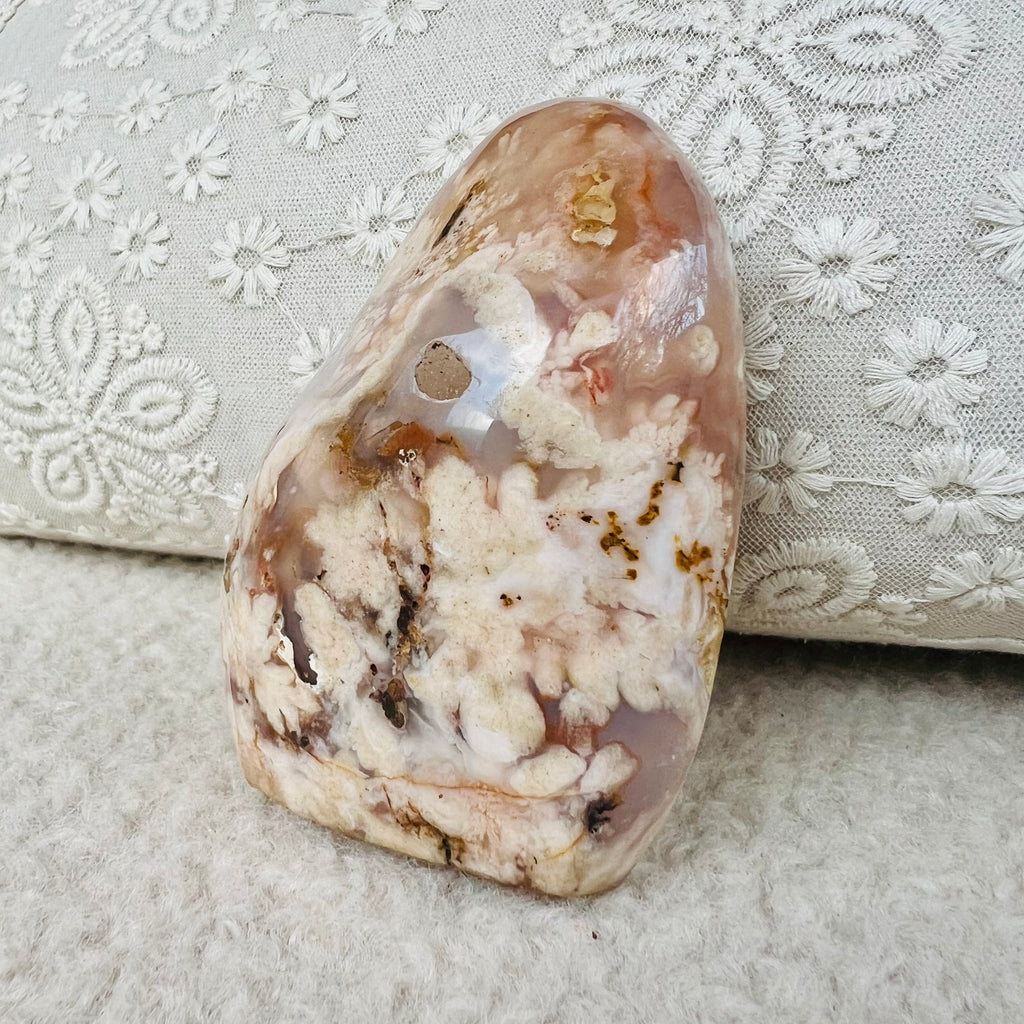 Agat coral floare structura forma libera model 7, druzy.ro, cristale 3