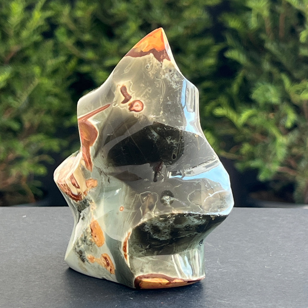 Sculptura jasp policrom forma flacara | Model 2, pietre semipretioase - druzy.ro 4 