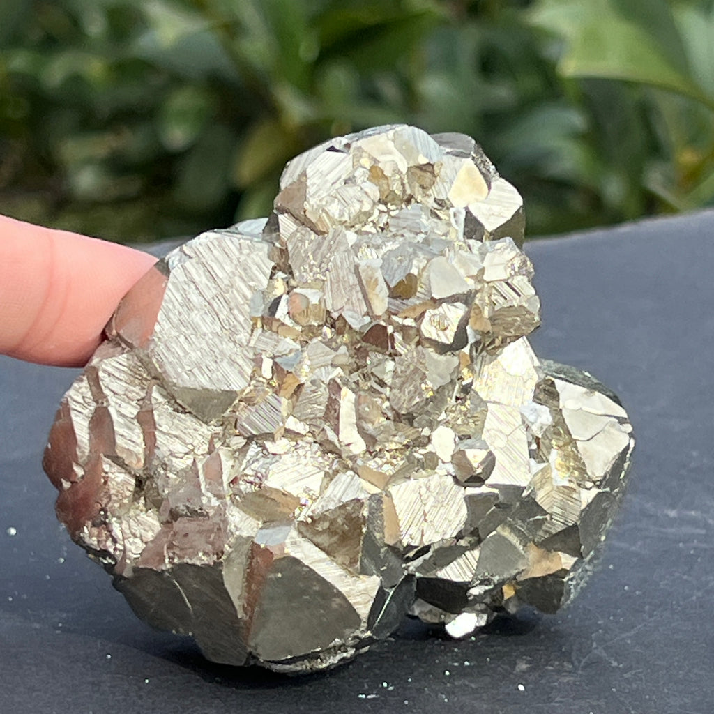 Specimen pirita Peru cluster model 9, pietre semipretioase - druzy.ro 2 