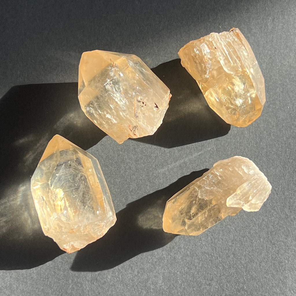 Varf citrin Rainbow mina Luena, Congo, pietre semipretioase - druzy.ro 4