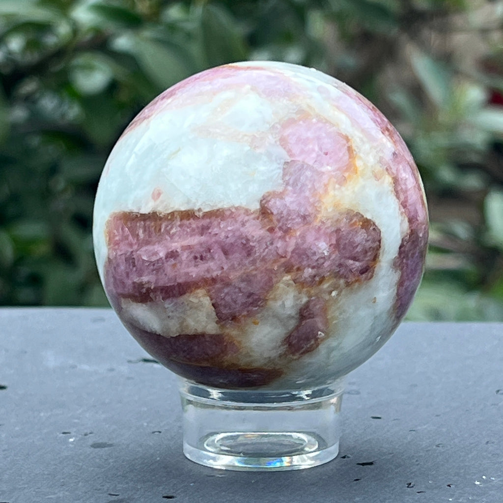 Sfera Rubelit/ turmalina roz model 1, pietre semipretioase - druzy.ro 2 