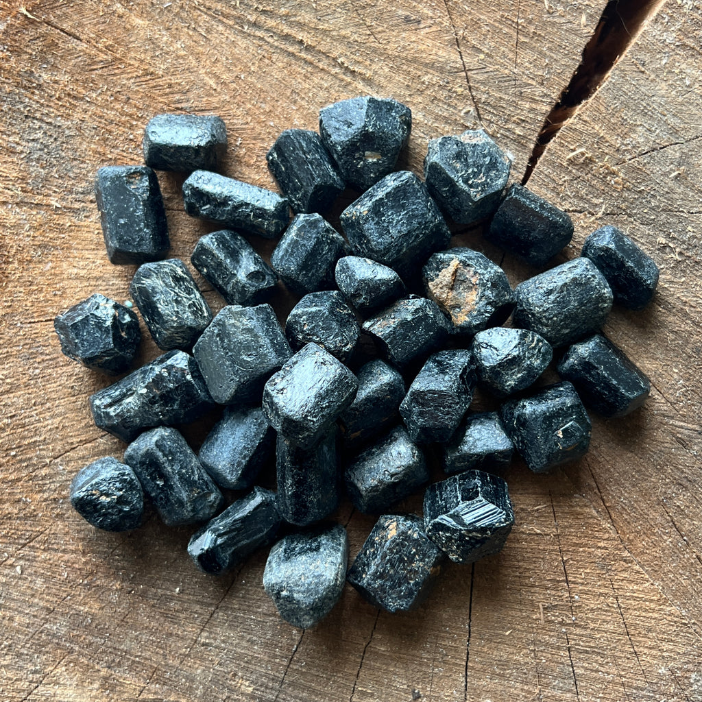 Turmalina neagra bruta S Africa, pietre semipretioase - druzy.ro 1 