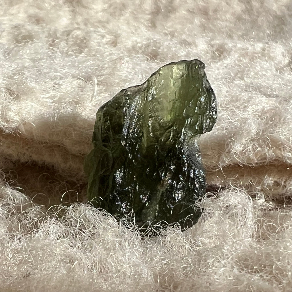 Moldavit 2.1 grame piatra bruta model 15, druzy.ro, cristale 1