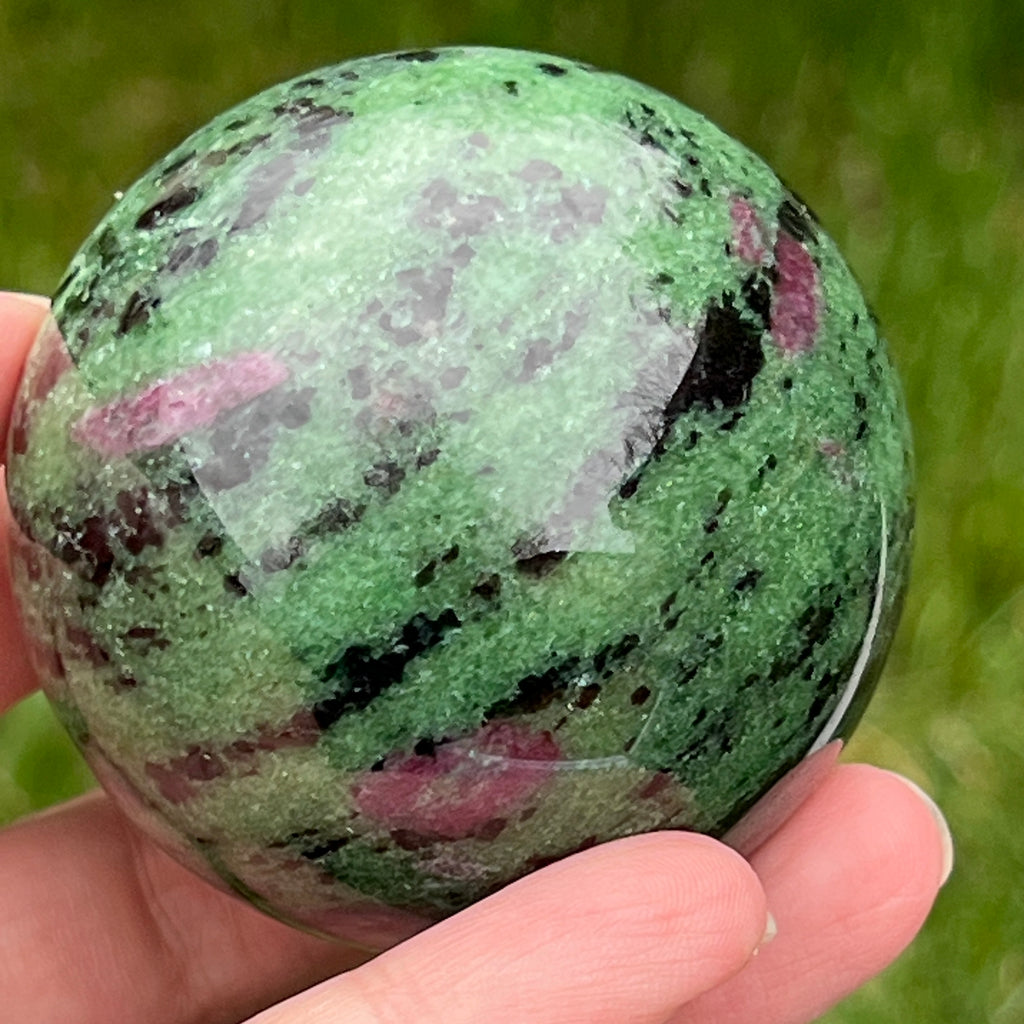Sfera rubin in zoisit model 3, pietre semipretioase - druzy.ro 3 