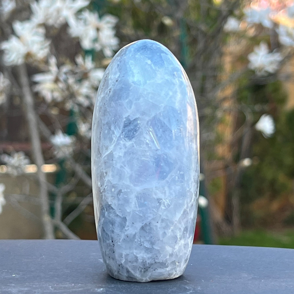 Calcit albastru structura forma libera din Madagascar model 2, druzy.ro, cristale 2