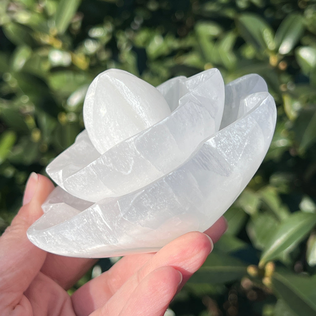 Selenit forma floare de lotus, pietre semipretioase - druzy.ro 6 