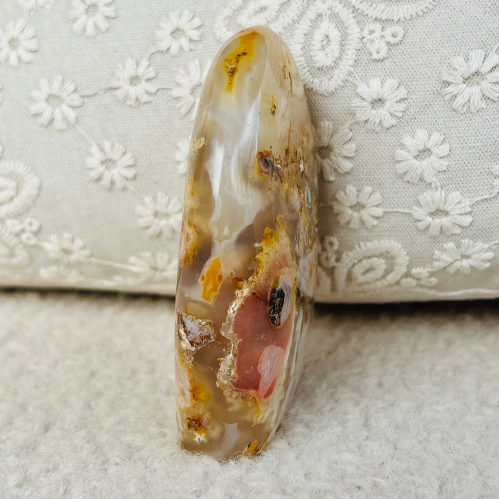 Agat coral floare din Madagascar model 3, druzy.ro, cristale 3