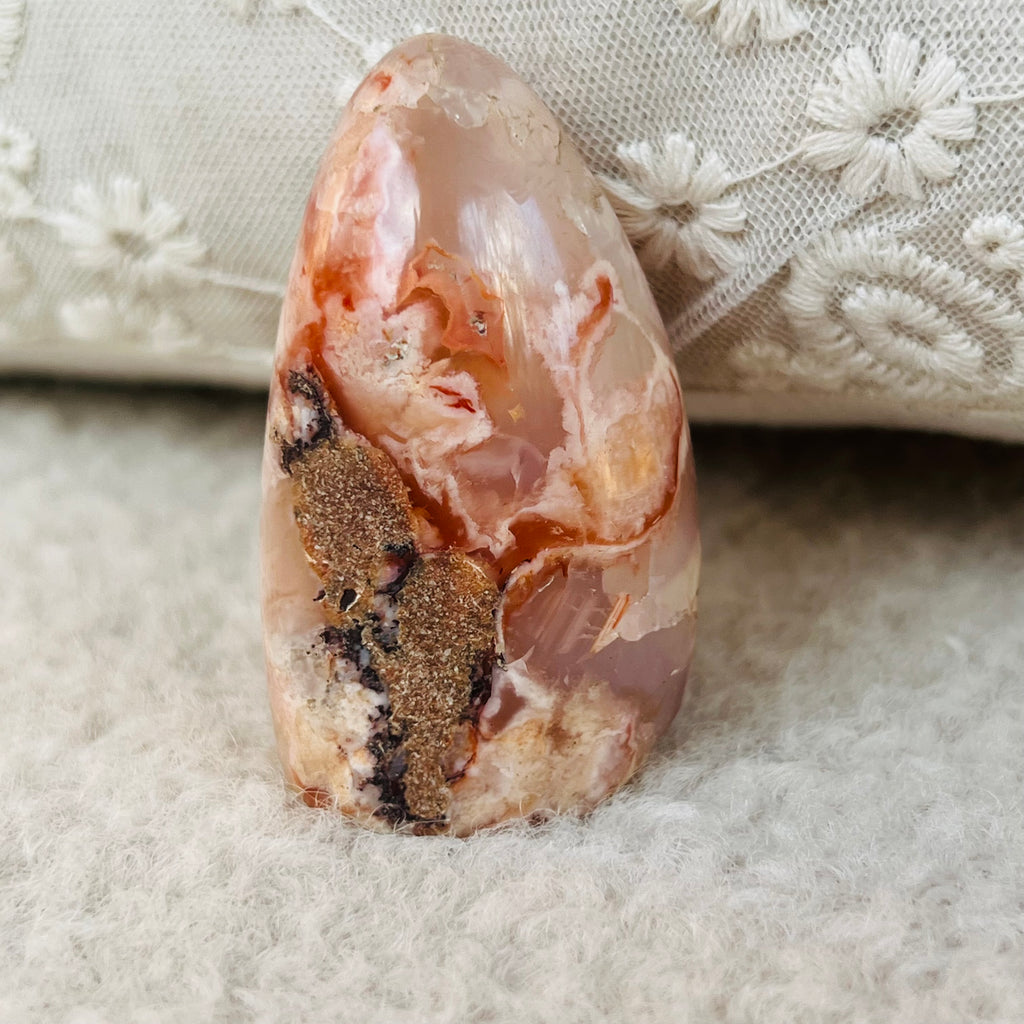 Agat coral floare mini structura forma libera model 4, druzy.ro, cristale 3