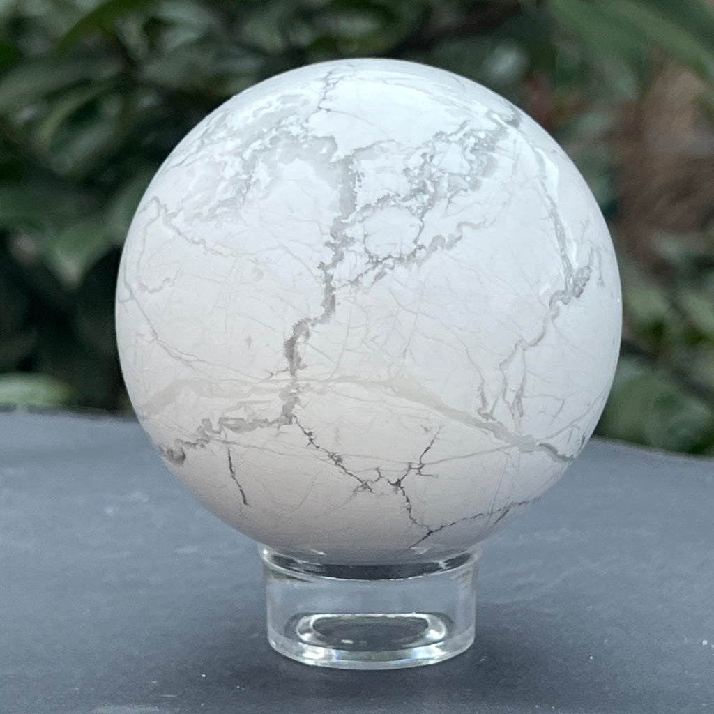 Sfera howlit alb model L1, pietre semipretioase - druzy.ro 4 