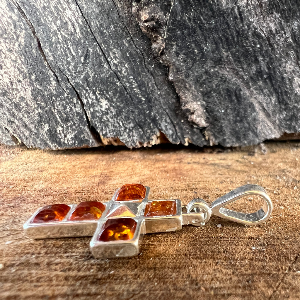 Pandantiv argint cu chihlimbar forma cruce Amber32, pietre semipretioase - druzy.ro 2 