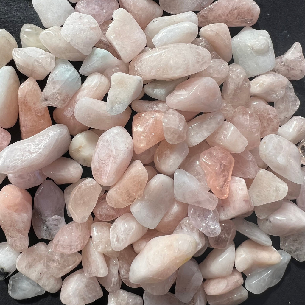 Morganit din Nigeria piatra rulata, druzy.ro, cristale 1