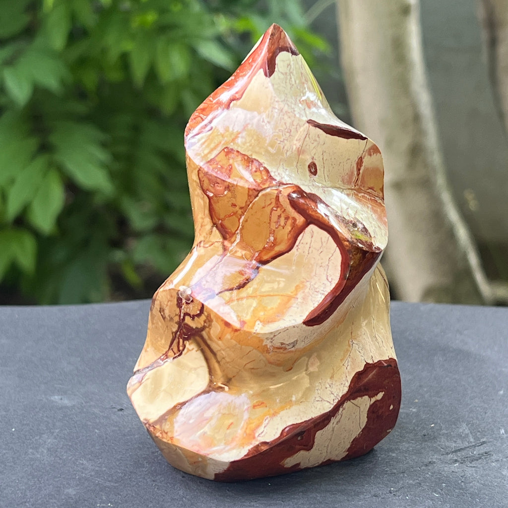 Sculptura jasp policrom forma flacara | Model 2, pietre semipretioase - druzy.ro 2 