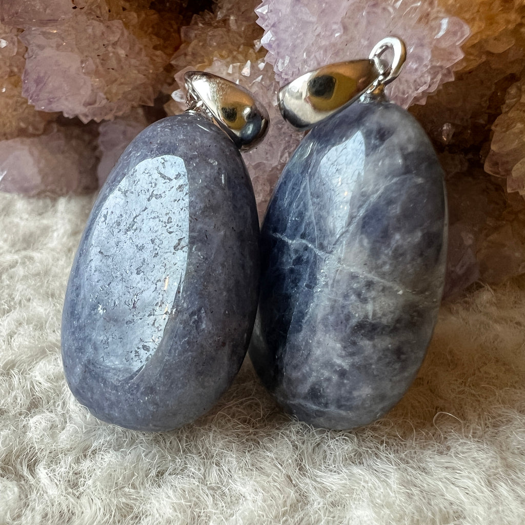 Pandantiv iolit DROP, pietre semipretioase - druzy.ro 4 