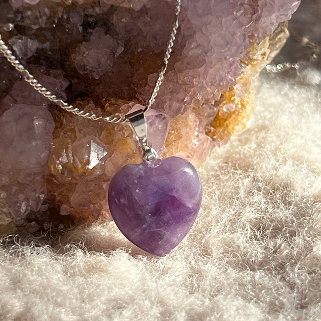 Pandantiv mini ametist inima 1 cm, piatra lunii februarie, birthstone, druzy.ro, cristale 1