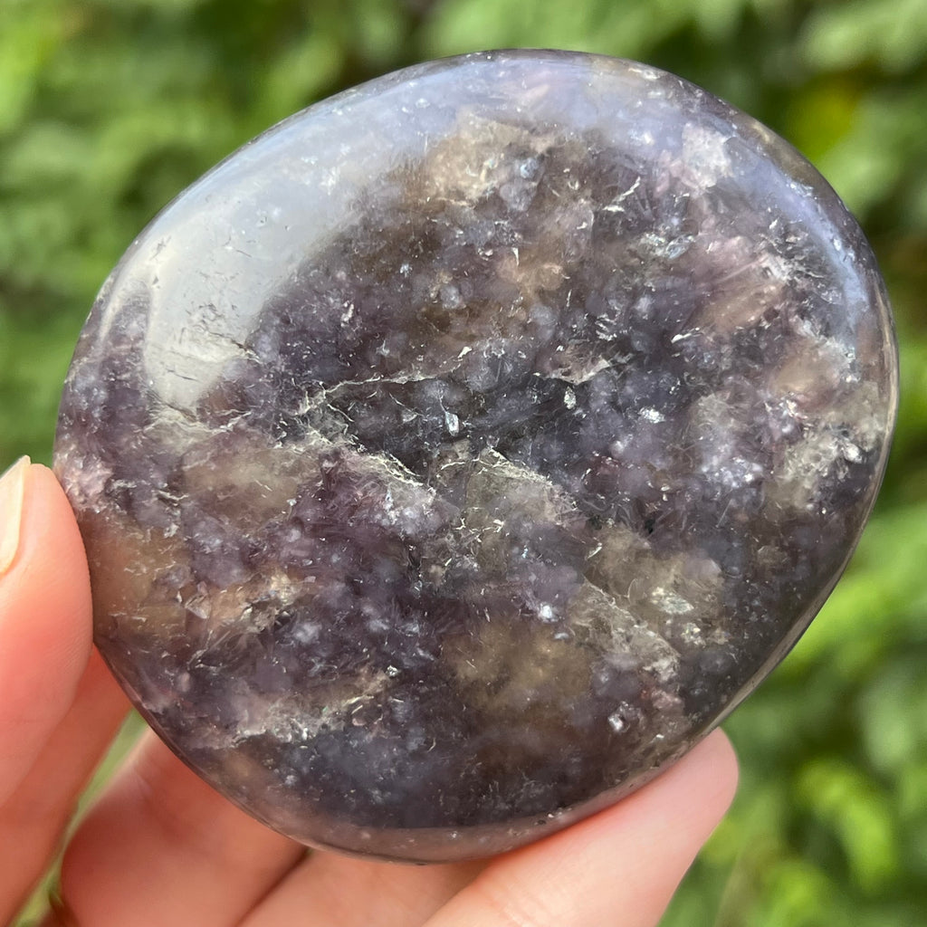 Lepidolit palmstone m7, druzy.ro, cristale 1