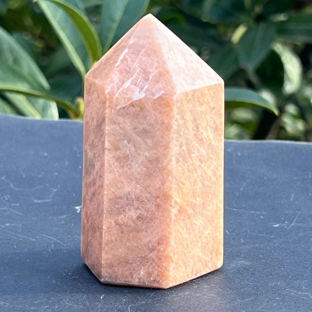 Obelisc piatra lunii somon model 2, pietre semipretioase - druzy.ro 2 