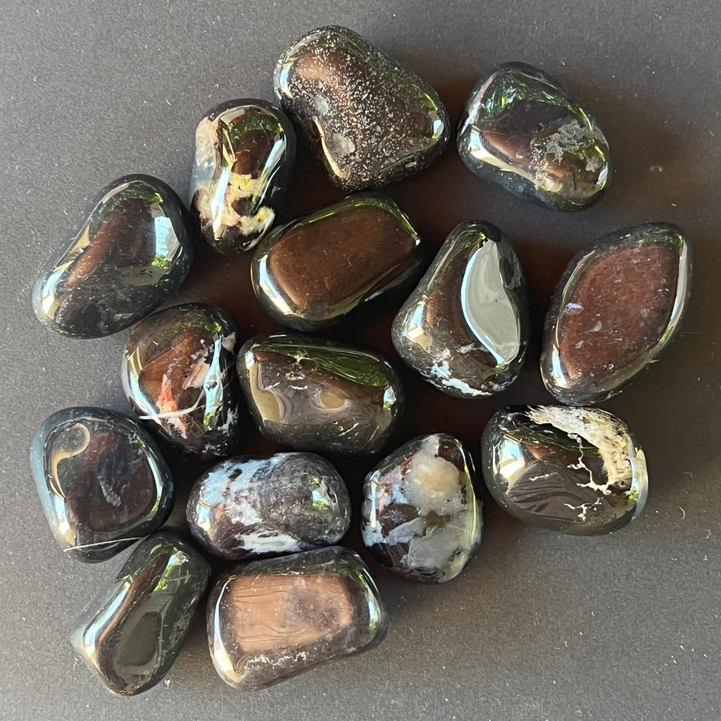 Sardonix piatra curajului si protectiei, piatra rulata, m1, negru model L, pietre semipretioase - druzy.ro 1 