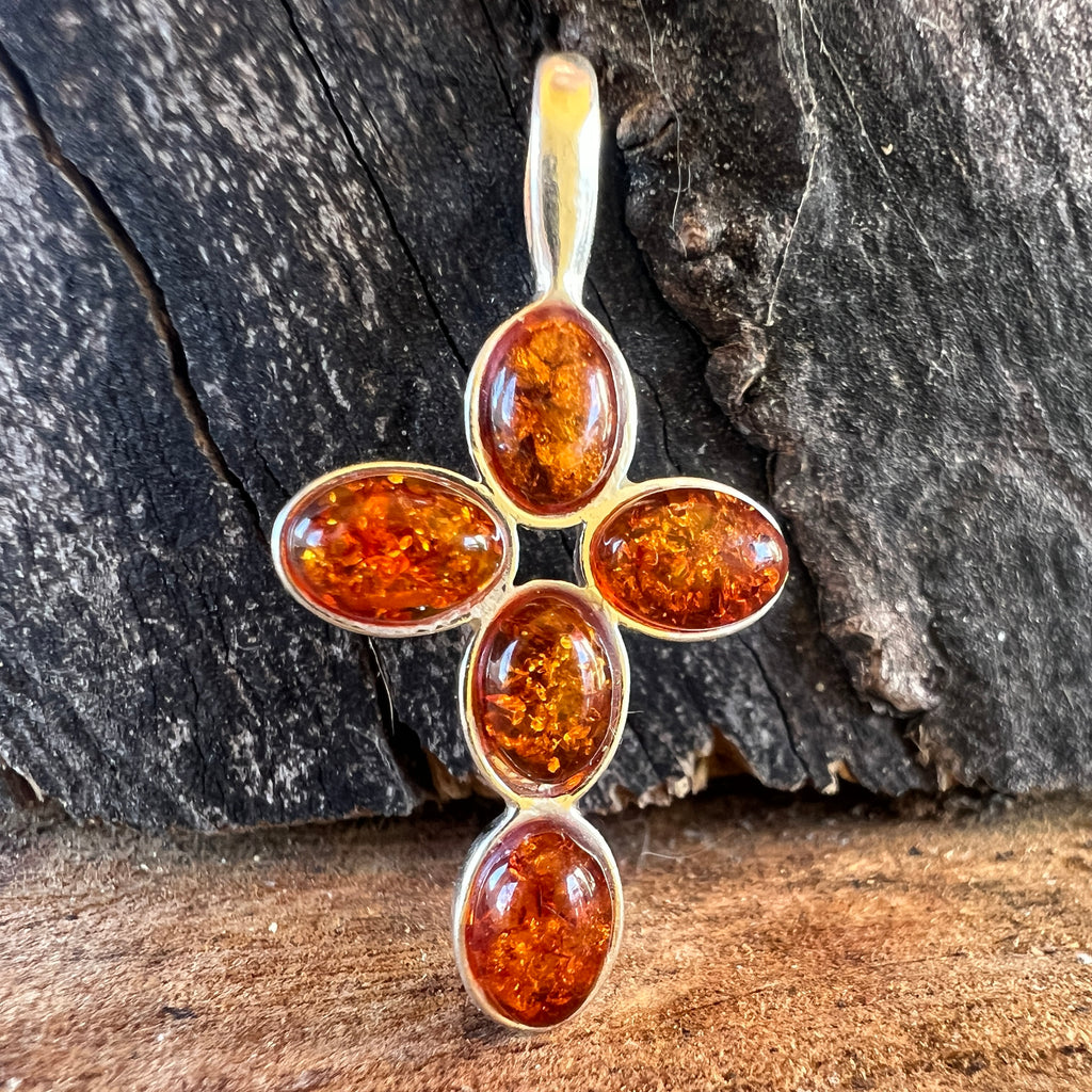 Pandantiv argint cu chihlimbar forma cruce Amber30, pietre semipretioase - druzy.ro 1 
