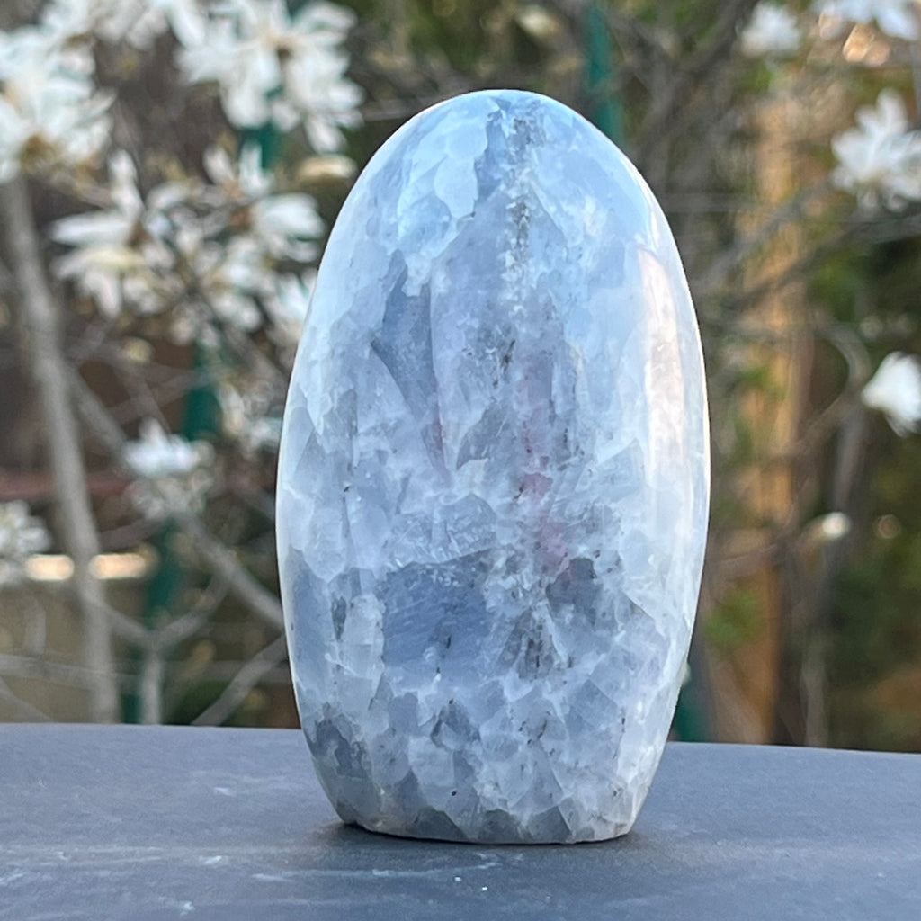 Calcit albastru structura forma libera din Madagascar model 2, druzy.ro, cristale 4