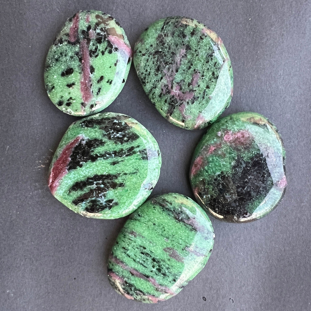Palmstone rubin in zoisit, pietre semipretioase - druzy.ro 2 