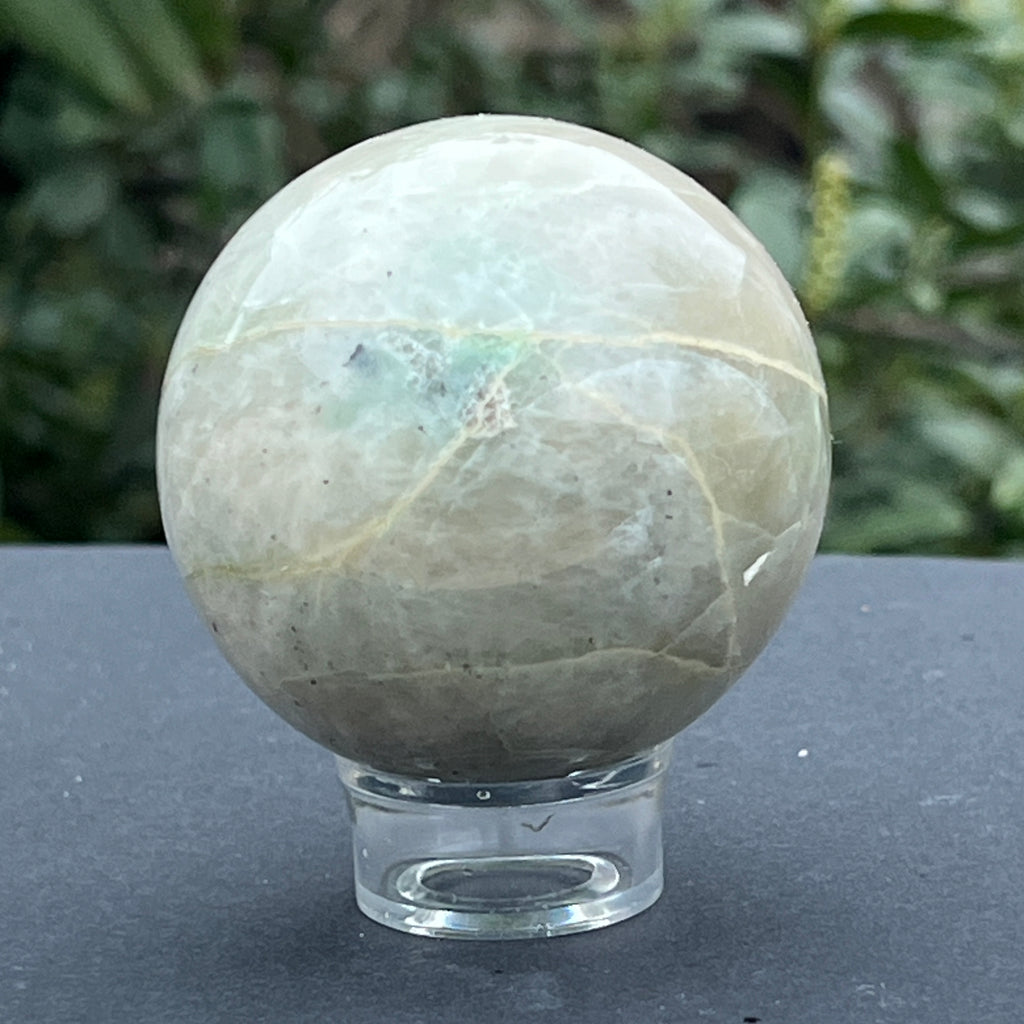 Piatra lunii cu garnierit sfera m1, pietre semipretioase - druzy.ro 1 