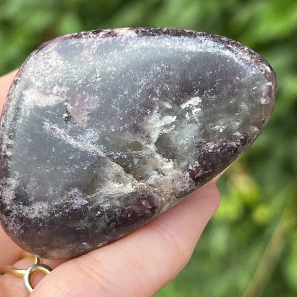 Lepidolit palmstone m2, druzy.ro, cristale 7