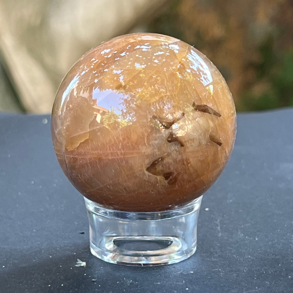 Piatra lunii somon piersica sfera model 6, druzy.ro, pietre semipretioase 3