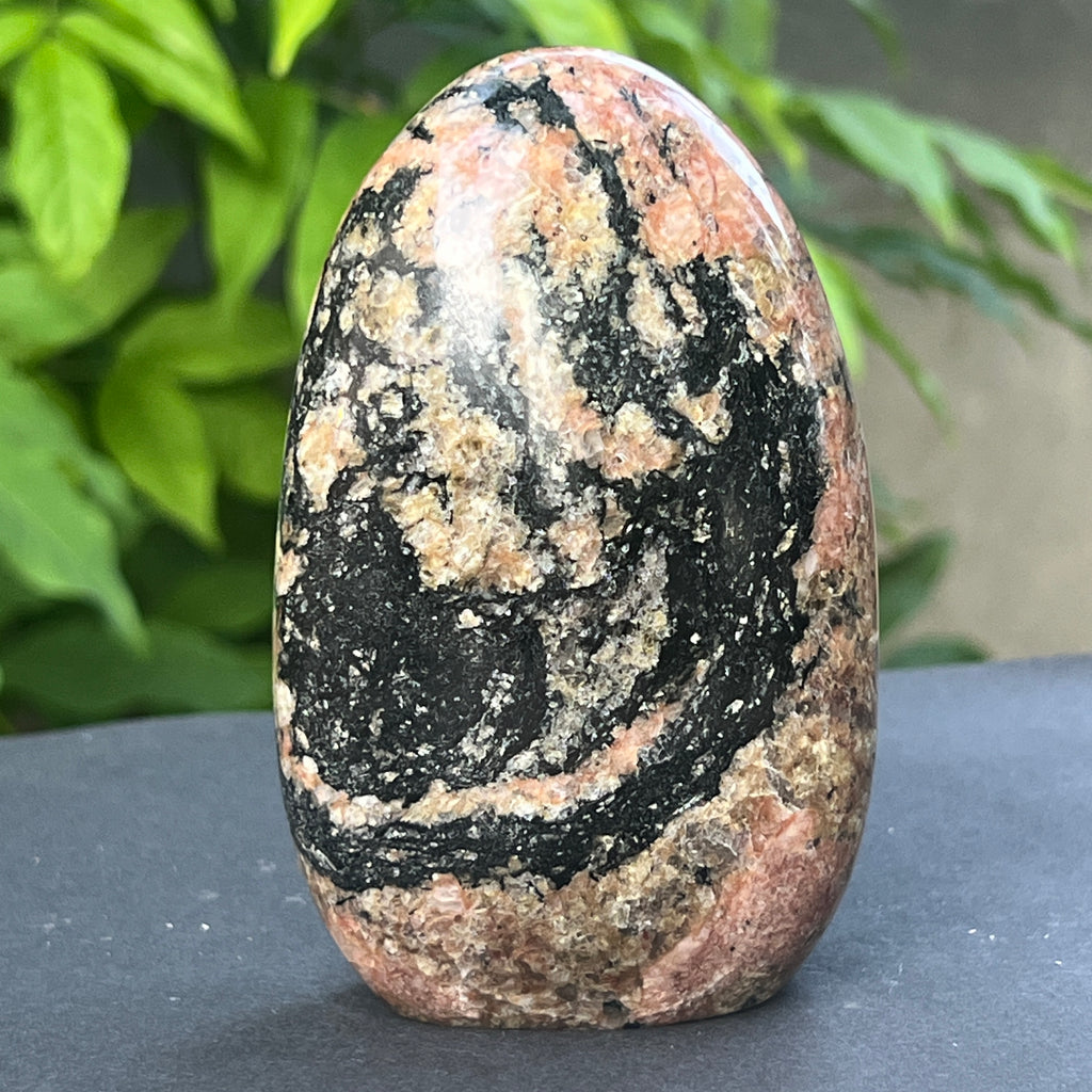 Feldspat cu incluziuni de turmalină m2, pietre semipretioase - druzy.ro 4 