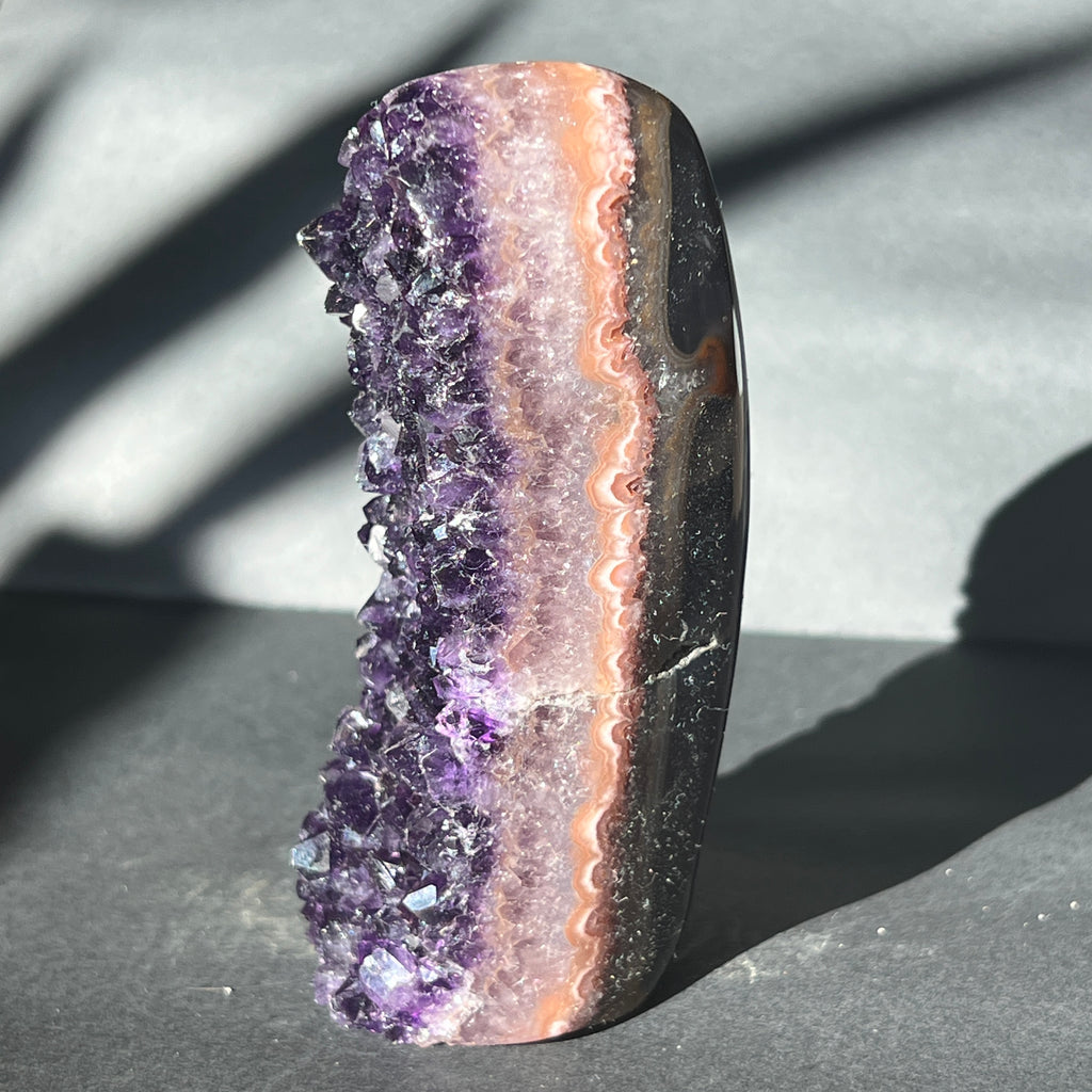 Geoda ametist Uruguay AAA model 15, pietre semipretioase - druzy.ro 2 