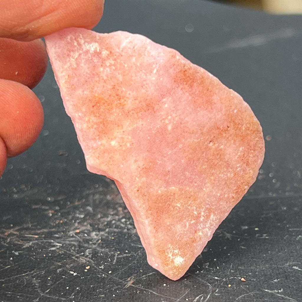 Aragonit roz piatra bruta model 21, druzy.ro, pietre semipretioase 1