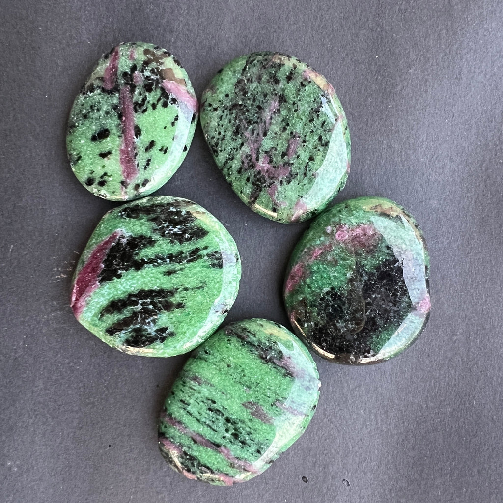 Palmstone rubin in zoisit, pietre semipretioase - druzy.ro 3 