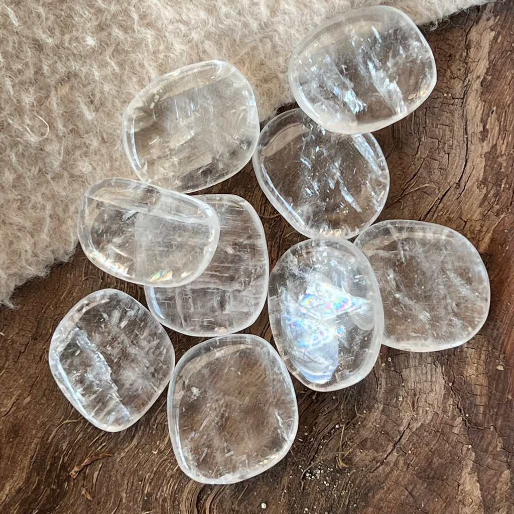 Palmstone calcit incolor curcubeu 3.5-4.5 cm, druzy.ro, pietre semipretioase 2