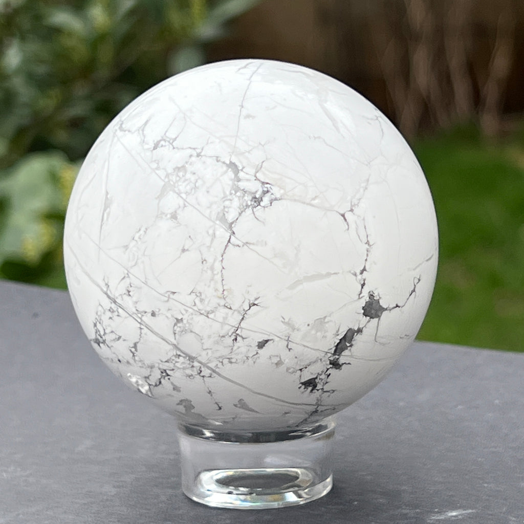 Sfera howlit alb model L4, pietre semipretioase - druzy.ro 6 