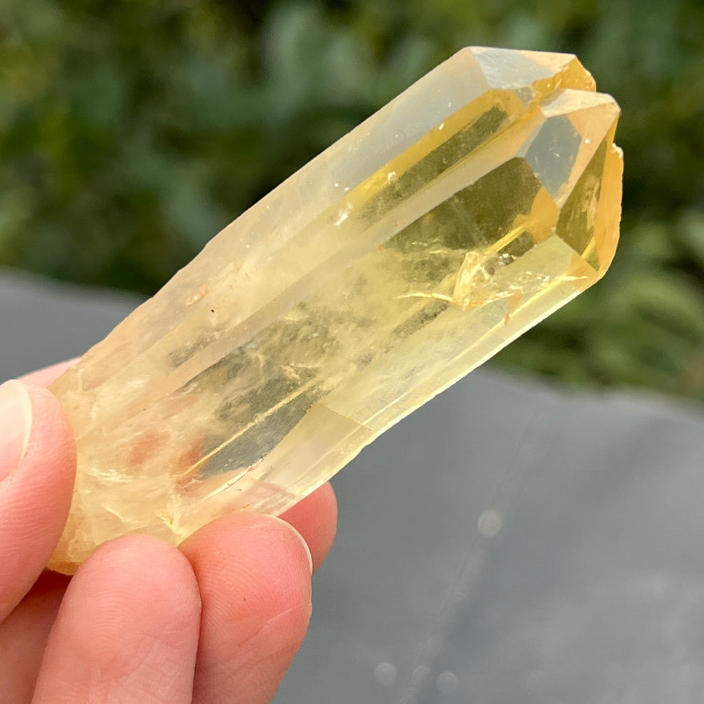 Varf citrin mina Luena, Congo model 26, pietre semipretioase - druzy.ro 1 