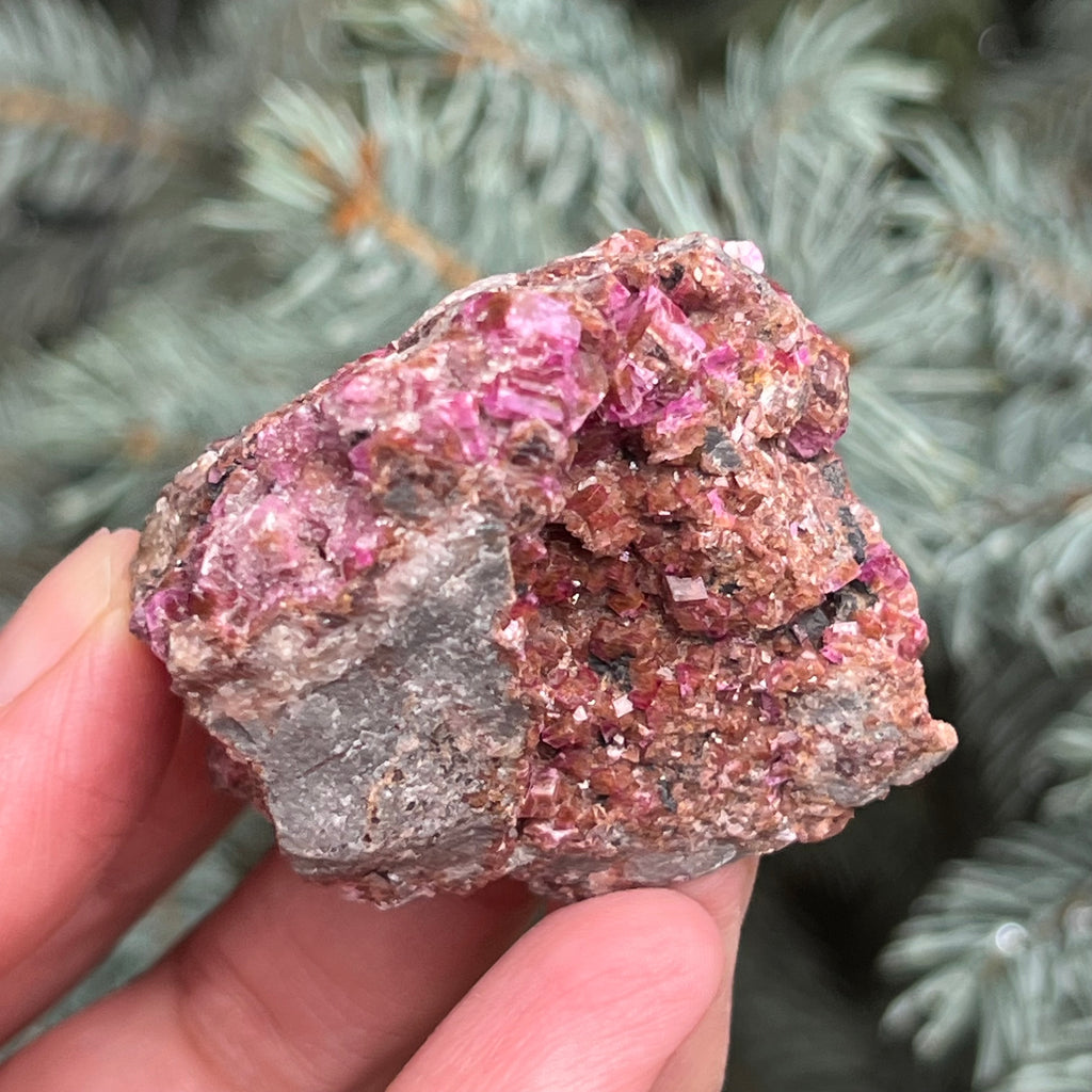 Dolomit roz Salrose piatra bruta m26, druzy.ro, cristale 5