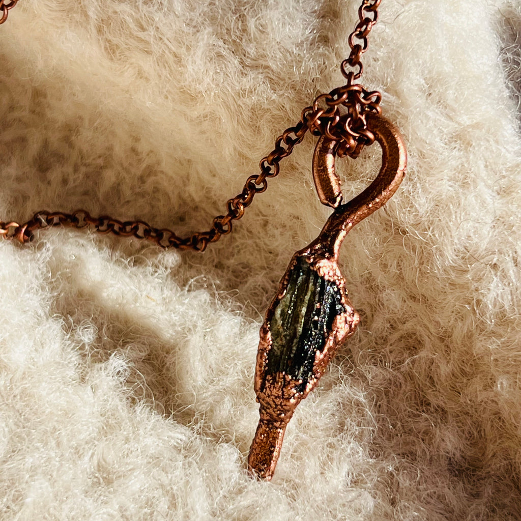 Colier moldavit cupru, druzy.ro, cristale 1