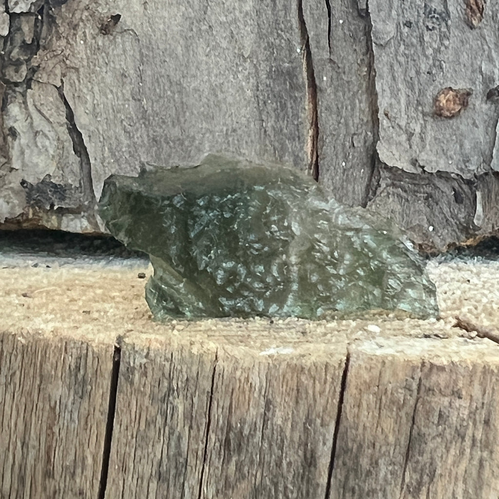 Moldavit piatra bruta model 2A/13, pietre semipretioase - druzy.ro 2 