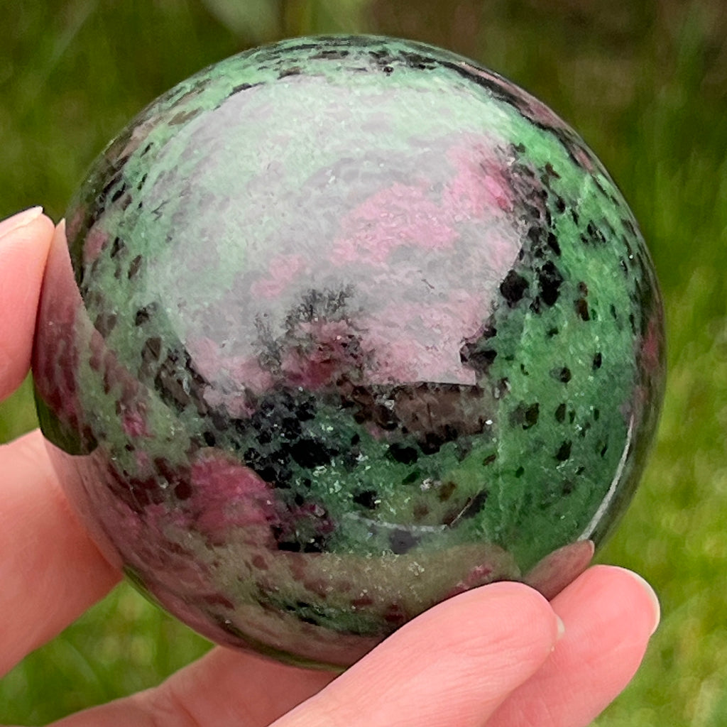 Sfera rubin in zoisit model 2, pietre semipretioase - druzy.ro 1 