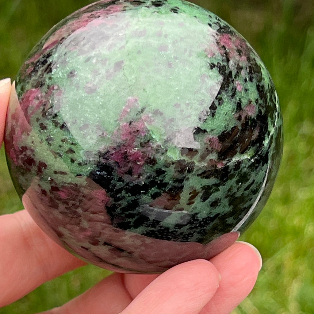 Sfera rubin in zoisit model 2, pietre semipretioase - druzy.ro 8 