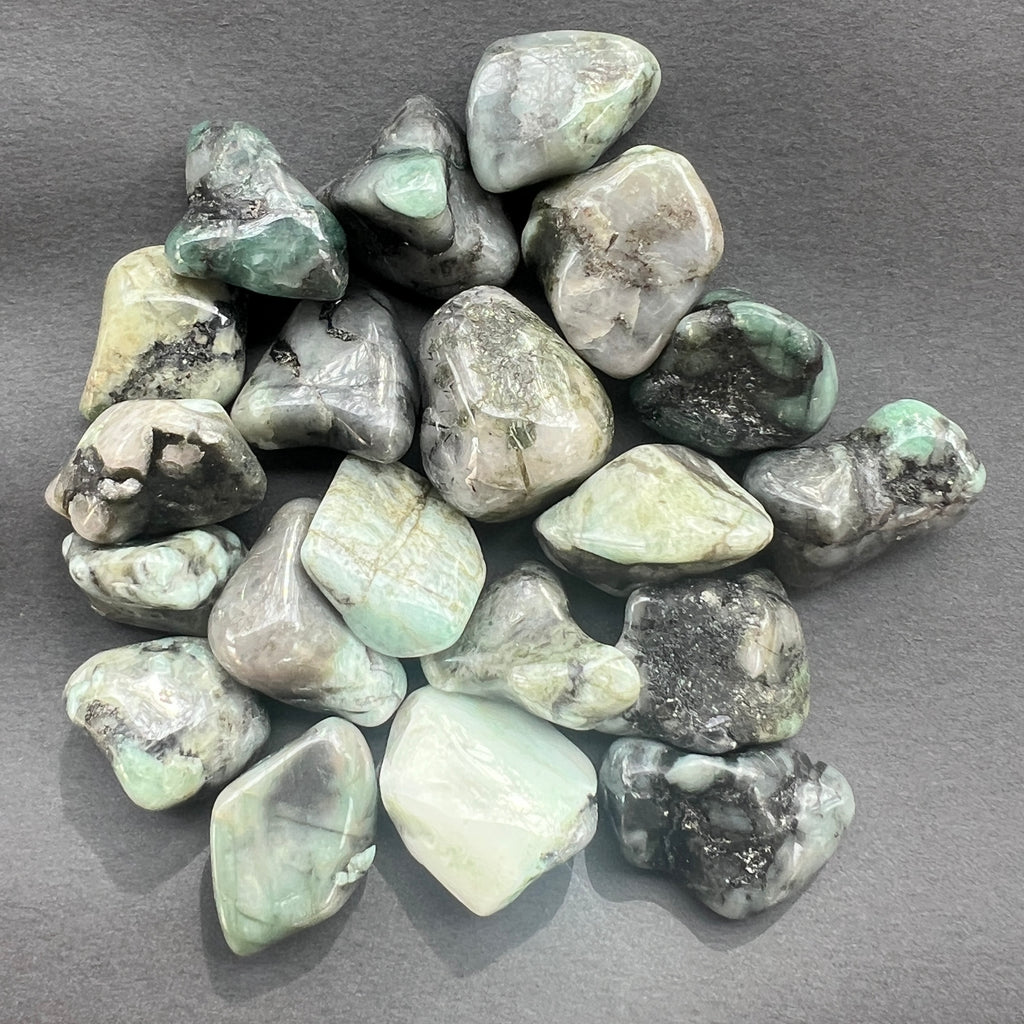 Smarald piatra rulata, pietre semipretioase - druzy.ro 2 