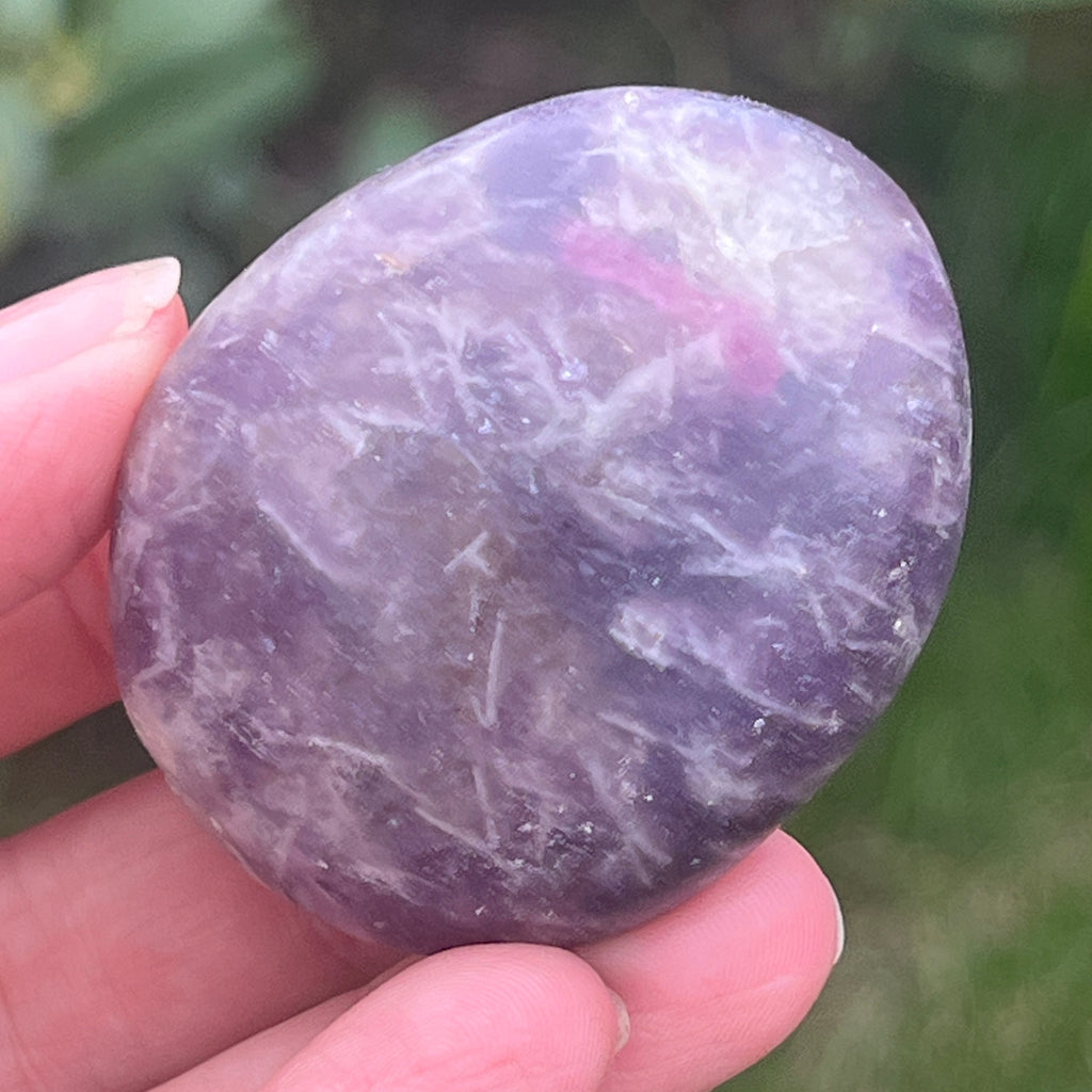 Lepidolit palm stone m3, pietre semipretioase - druzy.ro 1 