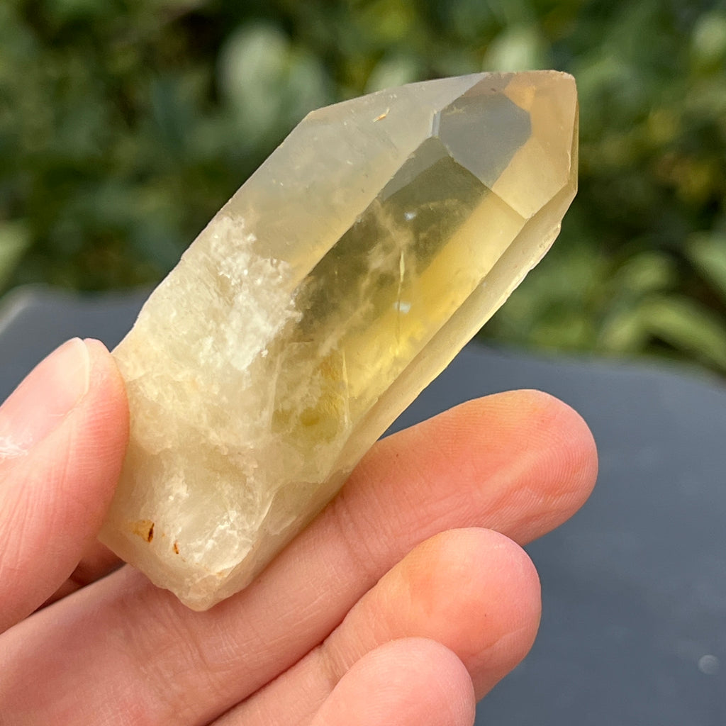 Varf citrin mina Luena, Congo model 5, pietre semipretioase - druzy.ro 1 