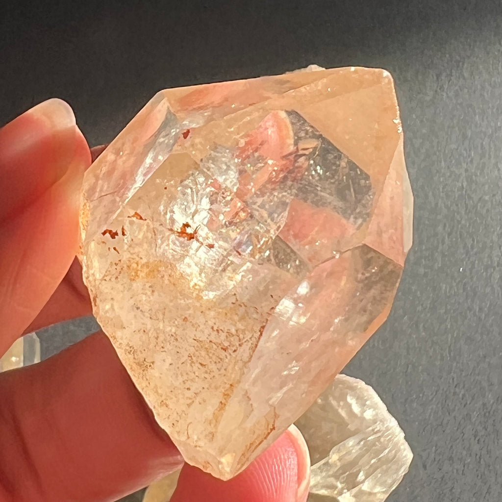 Varf citrin Rainbow mina Luena, Congo, pietre semipretioase - druzy.ro 3