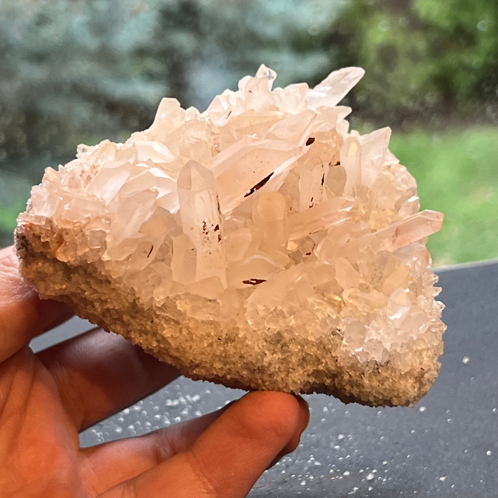 Cluster cu cristale aciculare model 5 din Madagascar, druzy.ro, cristale 1