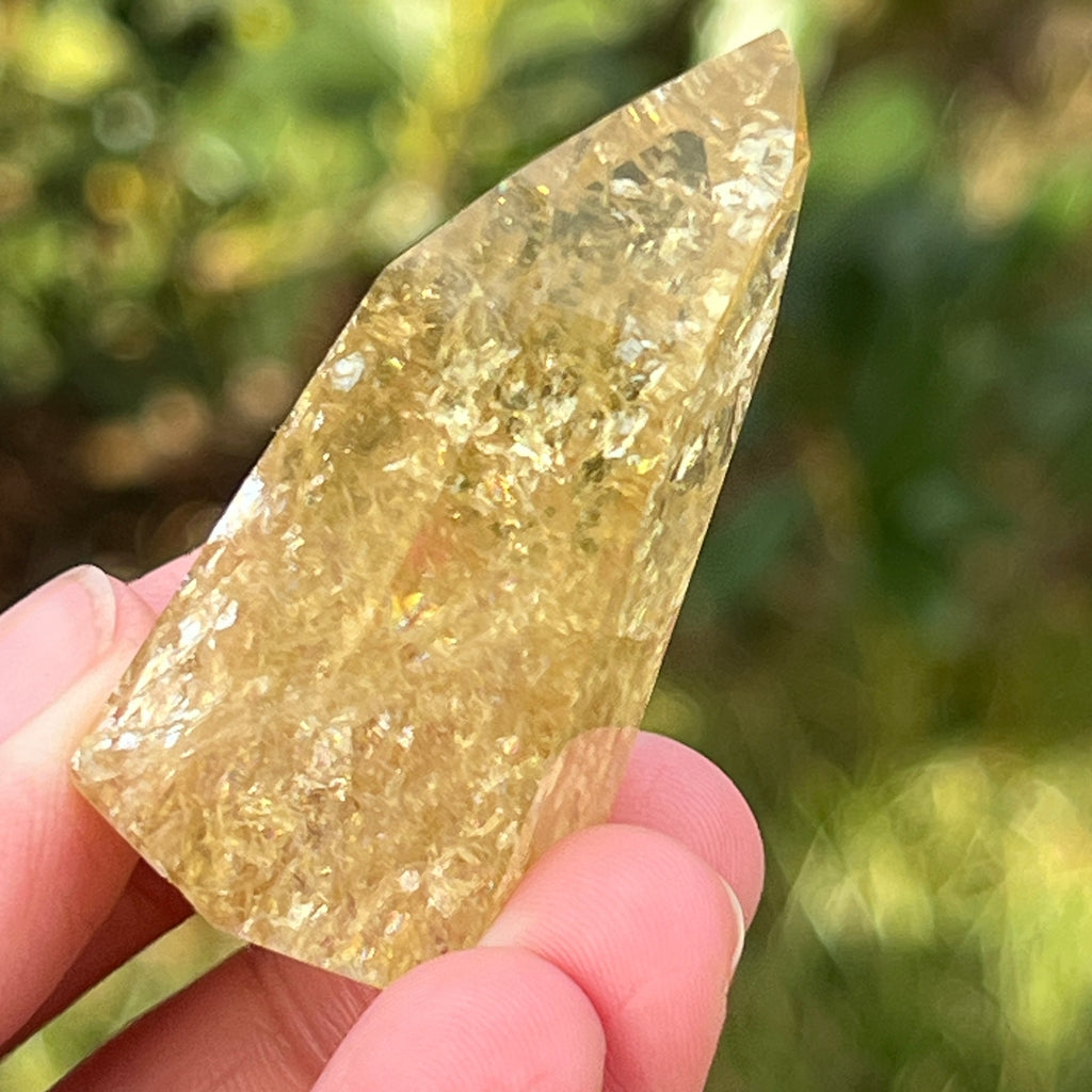Obelisc citrin Brazilia calitate AAA model 6, pietre semipretioase - druzy.ro 12 