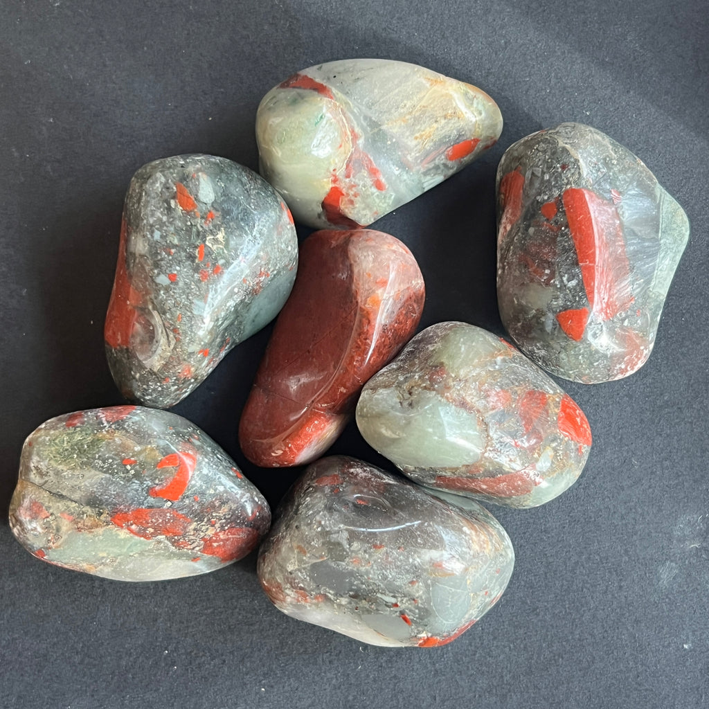 Seftonit piatra sangelui piatra rulata, pietre semipretioase - druzy.ro 2 